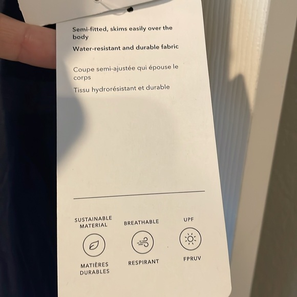 Athleta Essence Mock Neck Tank - Picture 10 of 12